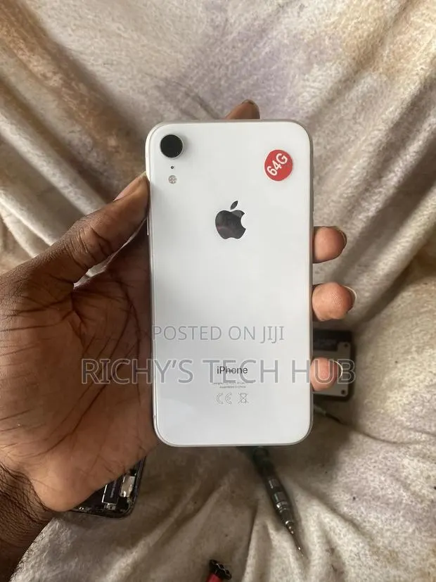 Apple iPhone XR 128 GB White