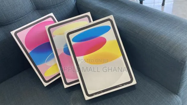 New Apple iPad (2025) 128 GB Pink · Photo 1
