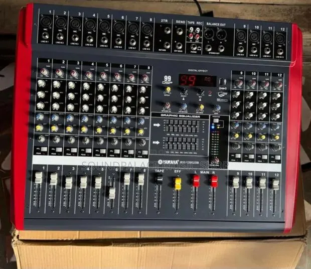 Yamaha Bix-1200usb 12-Channel Powered Audio Mixer · Photo 1