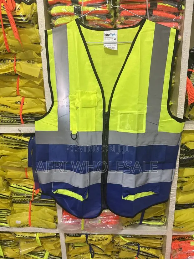 Safety Reflective Vest Top Id Card Multi Multiple Pockets · Photo 1