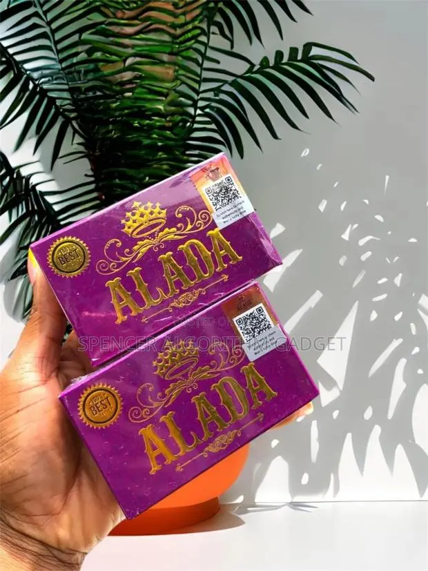 Alada Instant Whitening Soap · Photo 1
