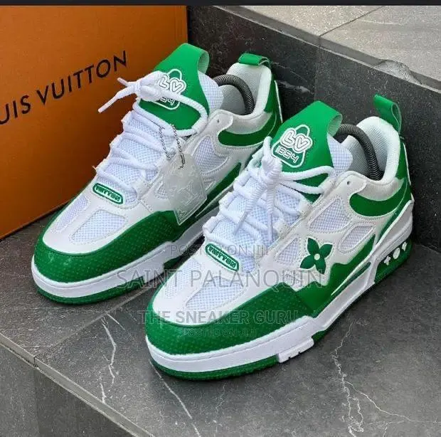 Vuitton Sneaker · Photo 1