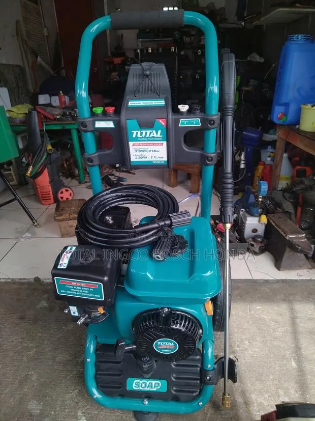 High Pressure Total Gasoline Industrial Washer · Photo 1