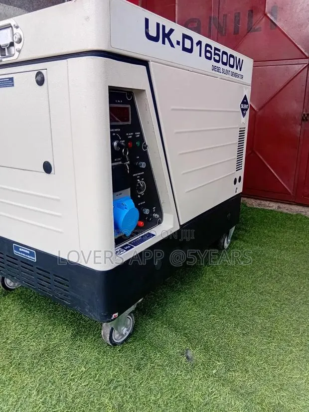 Tailored Uk-Model Diesel Engine 15kva Generator · Photo 1