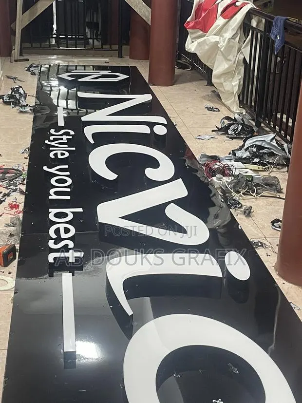 3D Signage · Photo 1