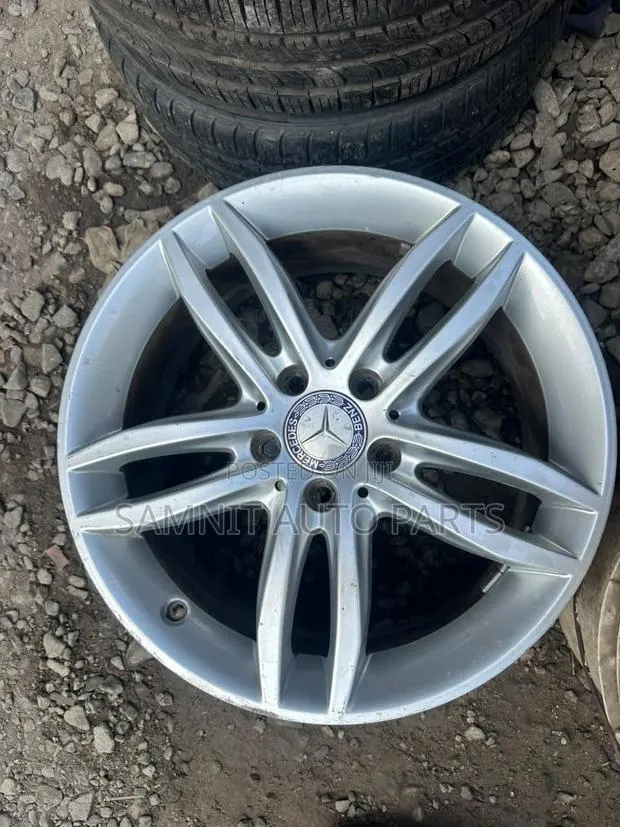 Original Home Used Rims 17 for Mercedes Benz · Photo 1