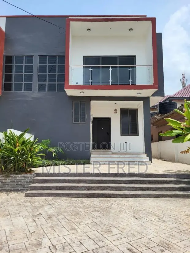 4bdrm House in Pokuase for sale · Photo 1