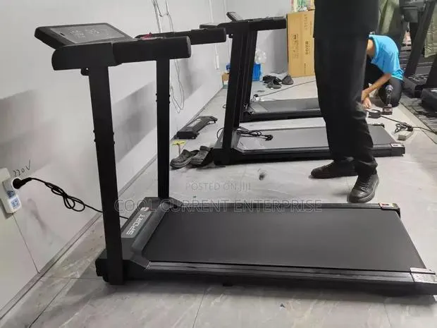 Foldable Home Treadmill · Photo 1