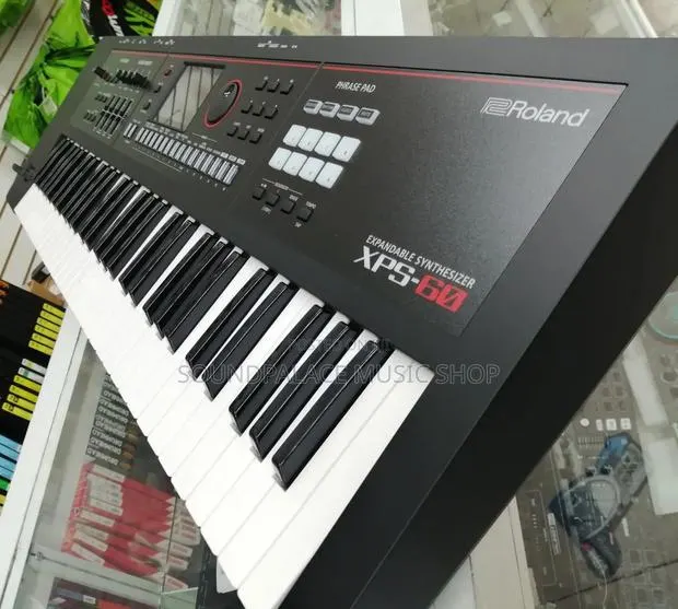 Roland XPS-60 Expandable Synthesizer Keyboard · Photo 1