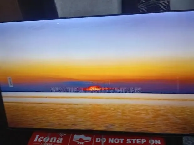 Asano 50-Inch Smart Tv – Stunning Visual Performance · Photo 1