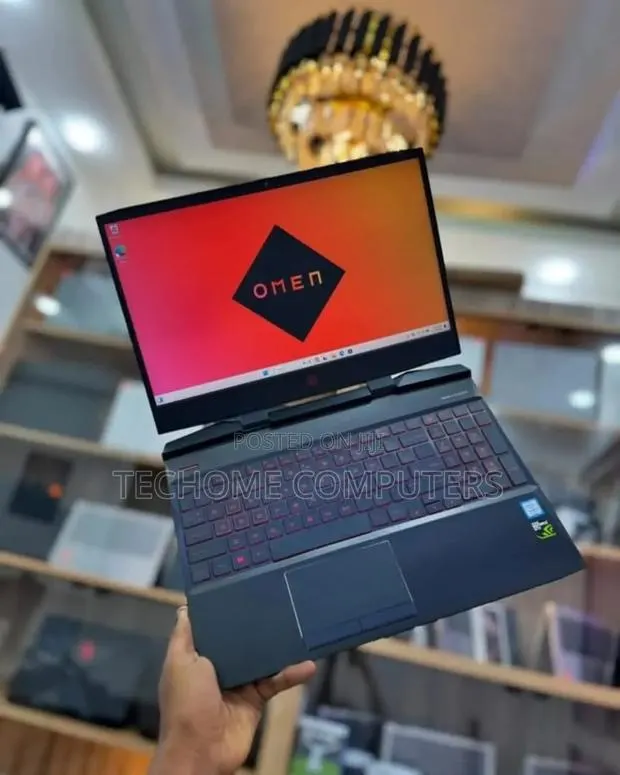 Laptop HP Omen 15 16GB Intel Core i7 SSD 512GB · Photo 1