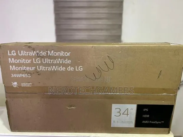 LG 34wp65g-B 34-Inch FHD (2560 X 1080) Ultrawide · Photo 1