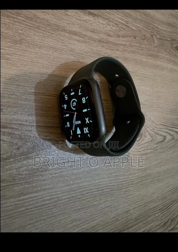 Series Watch · Photo 1