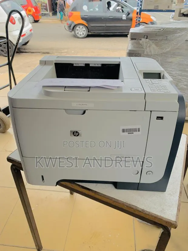 HP Laserjet P3015 · Photo 1
