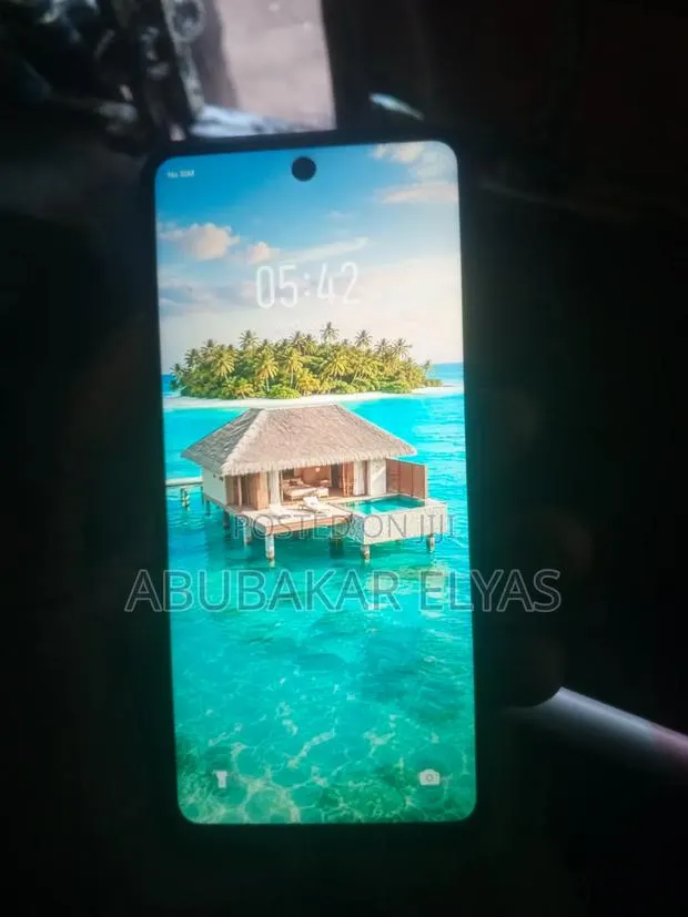 Infinix Hot 40i 128 GB Black · Photo 1