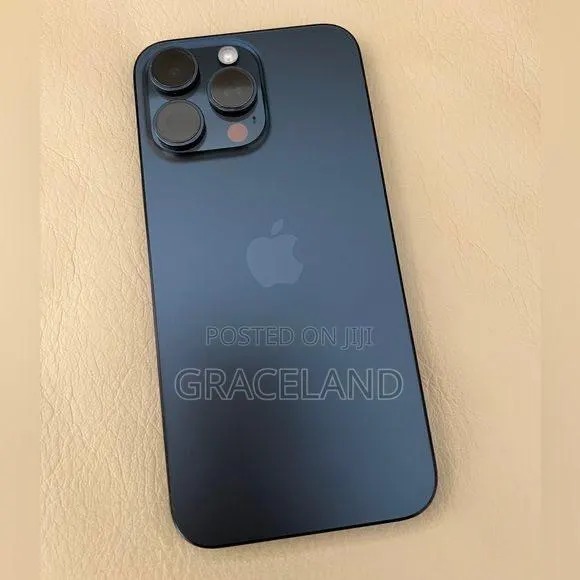 New Apple iPhone 15 Pro Max 256 GB Black · Photo 1