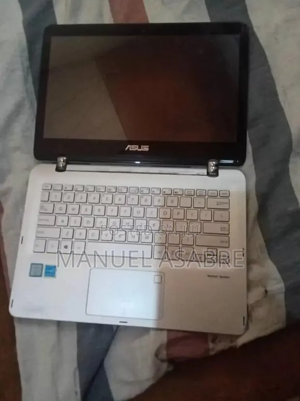 Laptop Asus 12GB Intel Core i5 SSD 128GB · Photo 1