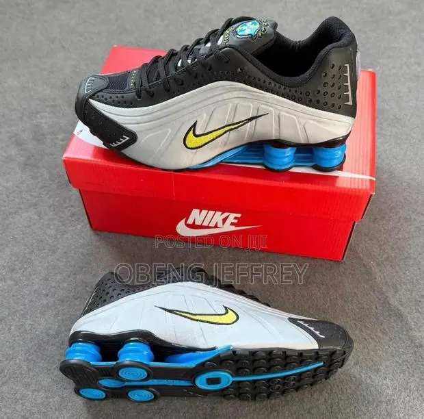 Original Nike Shox R4 Brazil · Photo 1