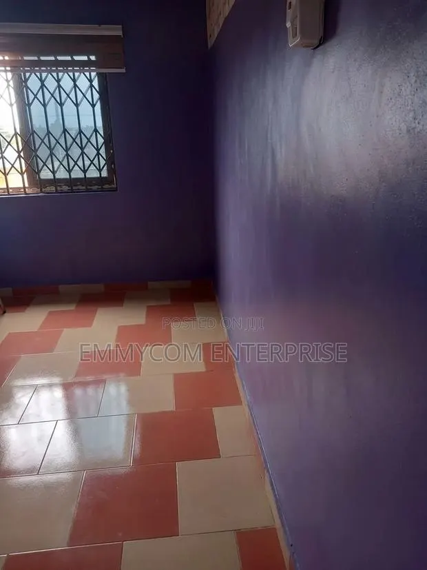 1bdrm Room & Parlour in Gomoa East for rent · Photo 1