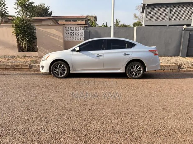 Nissan Sentra 2014 Silver · Photo 1