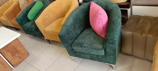 Comfortable Single Couch Available as Seen · Photo 1