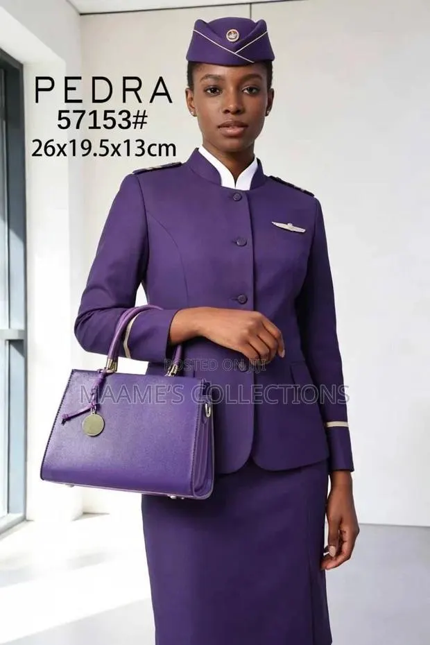 Pedra Quality Women’S Handbag With Purse and Long Strap. · Photo 1