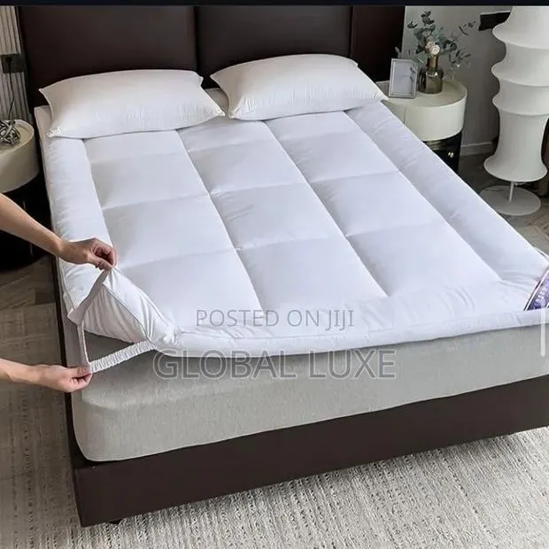 Luxury Soft Bed Topper – Comfortable Mattress Topper · Photo 1