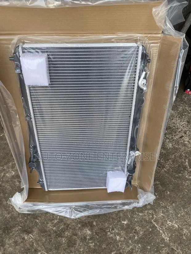 Honda Civic 2012 2013 2014 2015 Radiator Tank · Photo 1