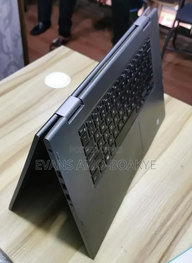 Laptop Dell Inspiron 15 5579 8GB Intel Core i5 SSD 256GB · Photo 1