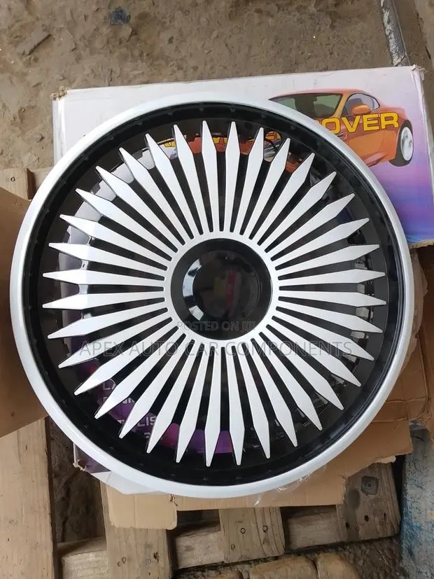14" Car Whell Cover · Photo 1