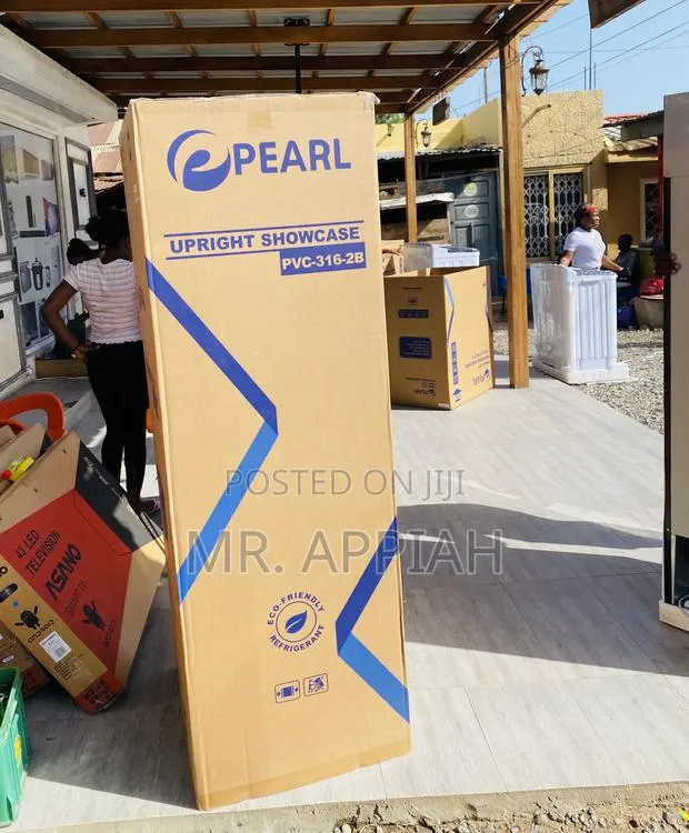 Super Adorable Pearl PVC-316 1 Door Display Fridge. · Photo 1