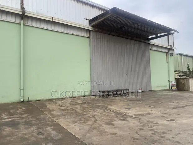 1000sqm Warehouse for Rent at Tema · Photo 1
