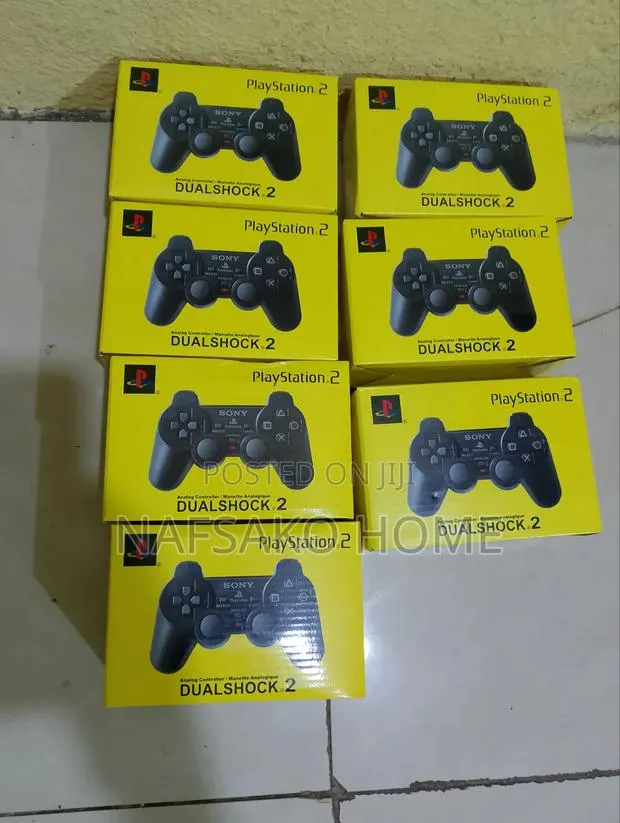 Brand New PS2 Controllers · Photo 1