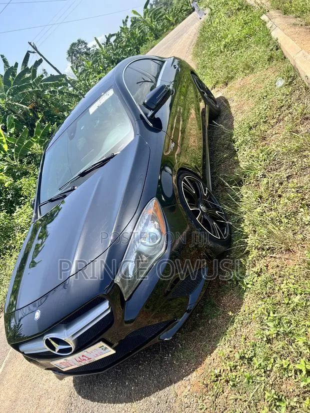 Mercedes-Benz CLA-Class CLA 250 4MATIC Sedan 2016 Black · Photo 1