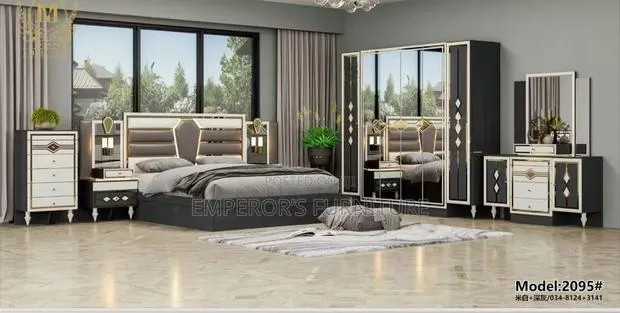 Classy Gray Bedroom Set With Lighting System · Photo 1