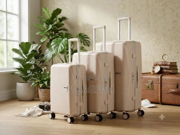 Zipless Luxurious Three in One Luggage Unbreakable Potable to Handle · Photo 1