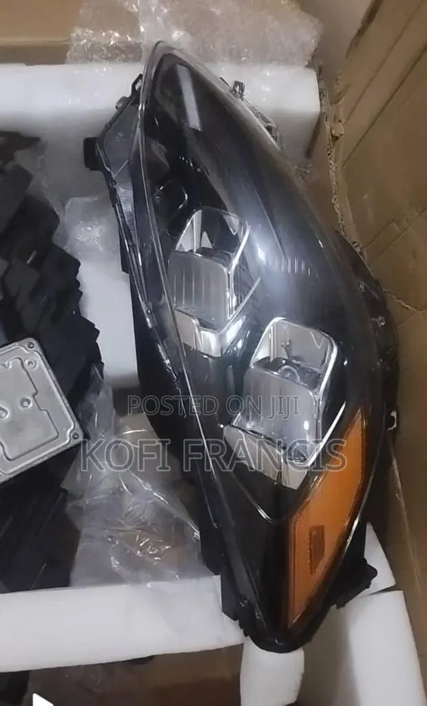2020 -2023 Ford Escape Led Light · Photo 1