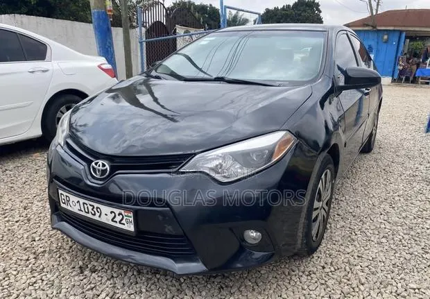 Toyota Corolla 2016 Black