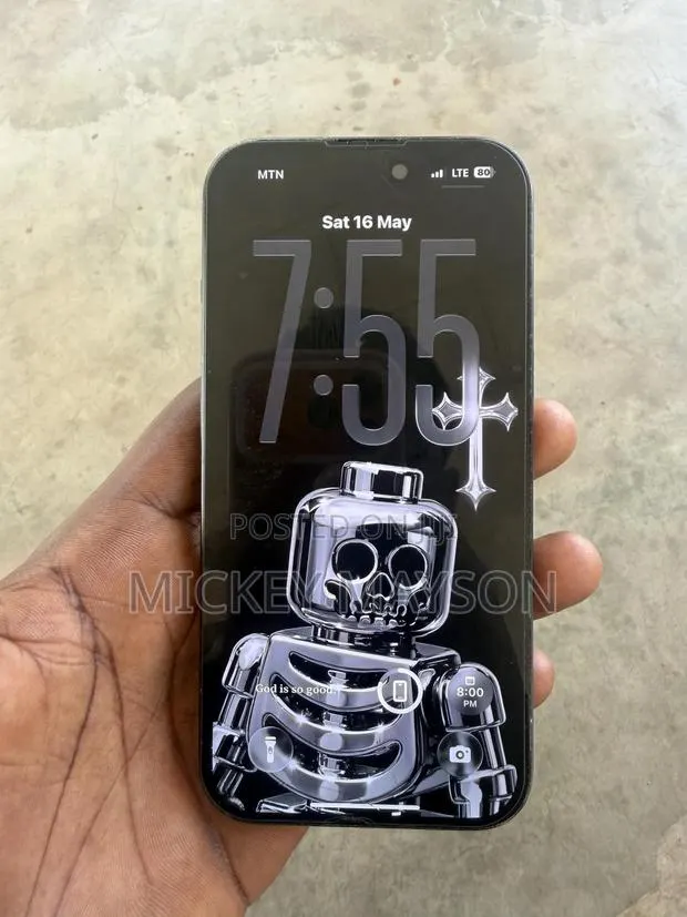 Apple iPhone 15 128 GB Black · Photo 1