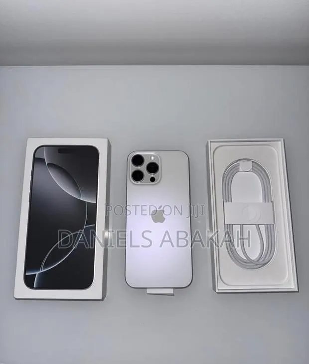 New Apple iPhone 16 Pro Max 512 GB White · Photo 1