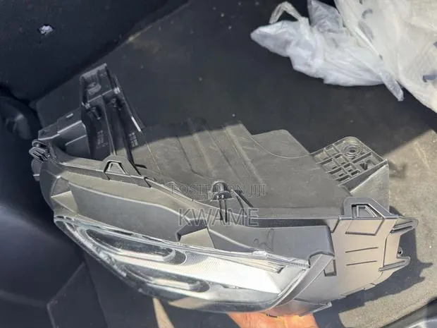 Mitsubishi Eclipse Cross 2023 Right Light · Photo 1