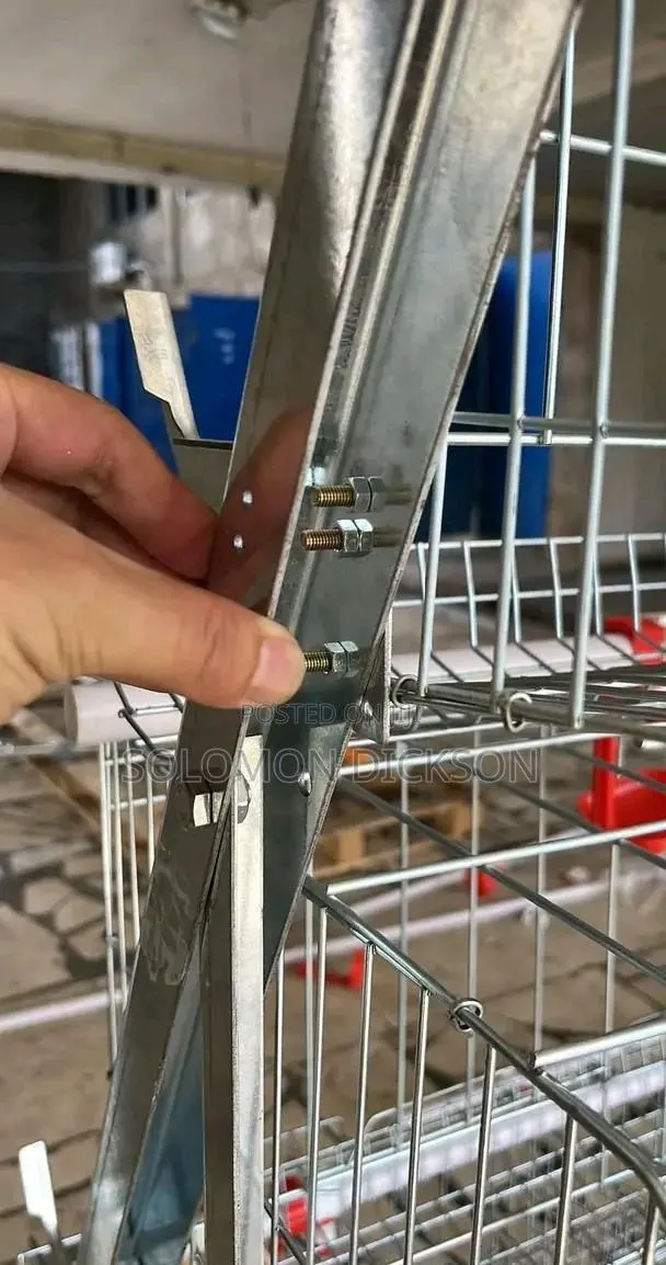 Battery Cage for 120 - 20,000 Birds Available · Photo 1