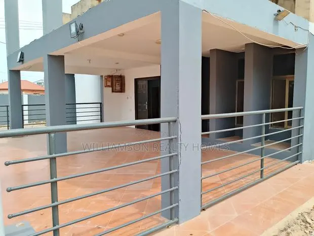 3bdrm House in Coastal Estate Area, Spintex for rent · Photo 1