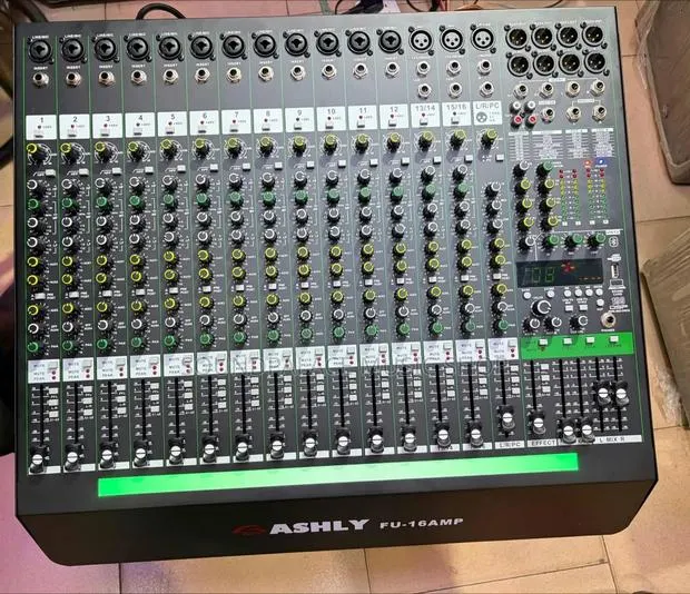 Ashly 16channel Powered Mixer · Photo 1