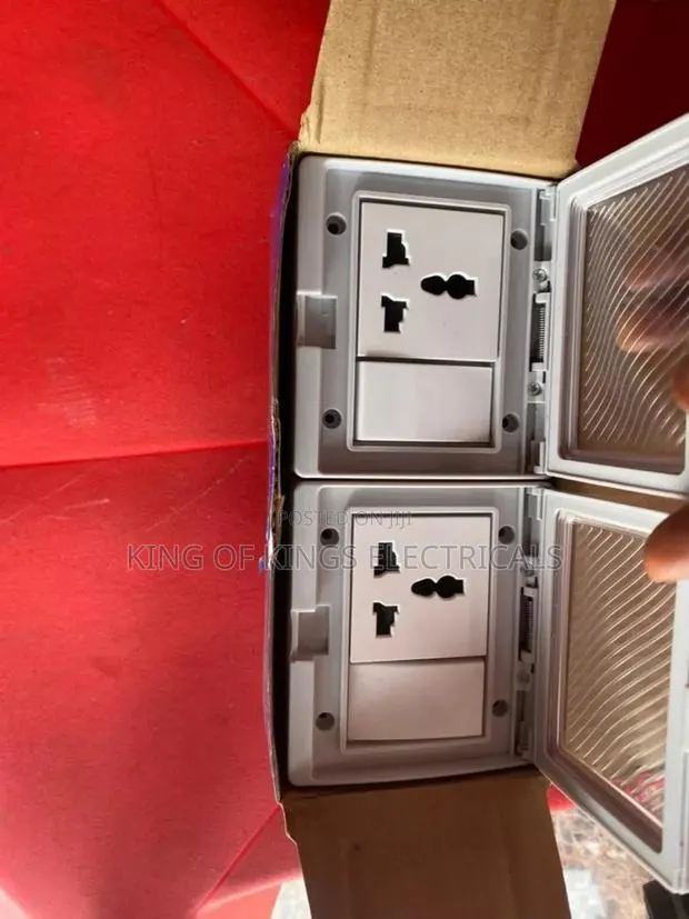 Ip55 Waterproof Socket – Double Outdoor Power Outlet · Photo 1