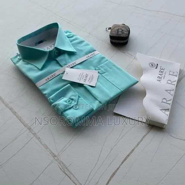 Plain Shirt for Men · Photo 1