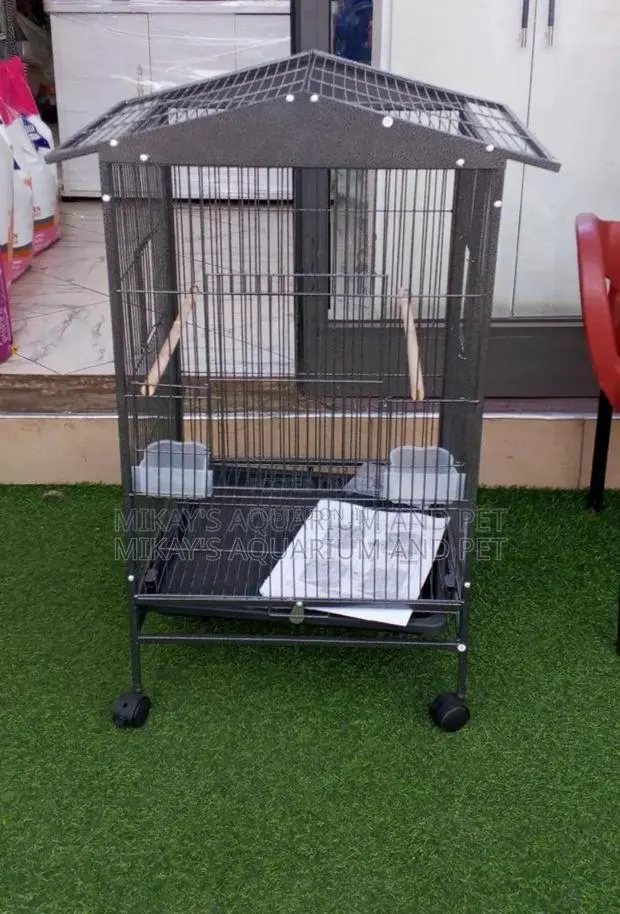 Heavy Metal Cage for Birds · Photo 1