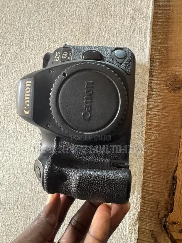 Canon 6D MII Body Only · Photo 1