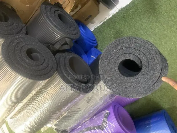 Yoga Mat Thick and Fluffy · Photo 1
