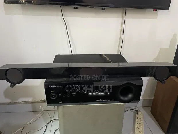 Yamaha Subwoofer 5.1 Receiver · Photo 1